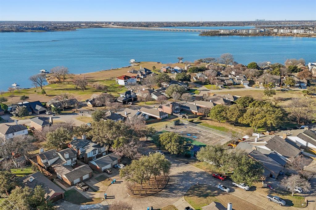 Vue Du Lac Rep - Residential