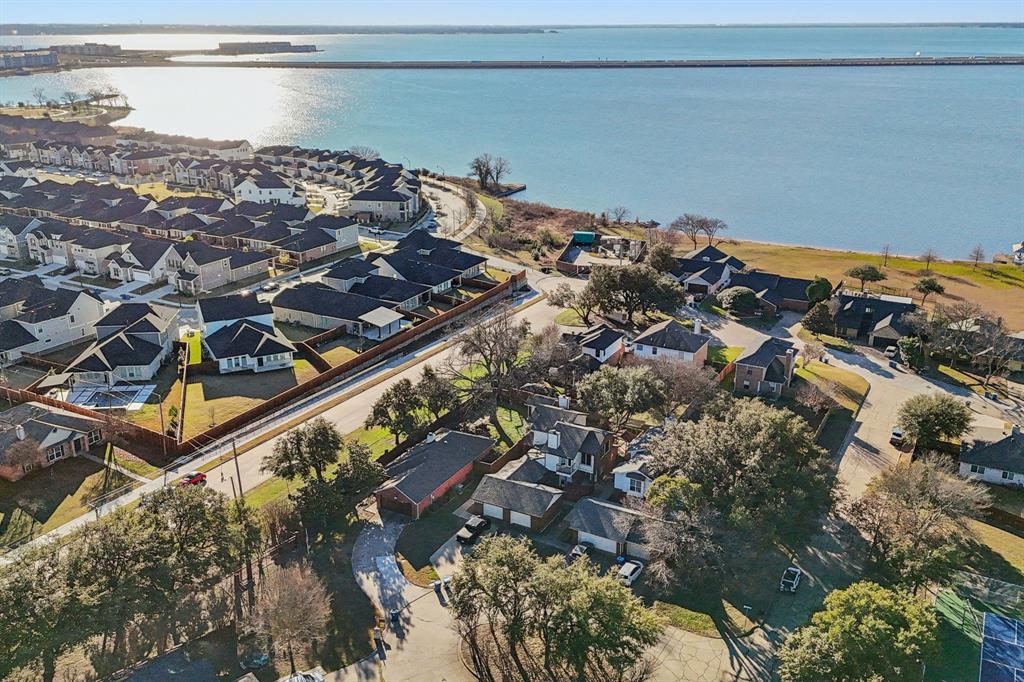 Vue Du Lac Rep - Residential