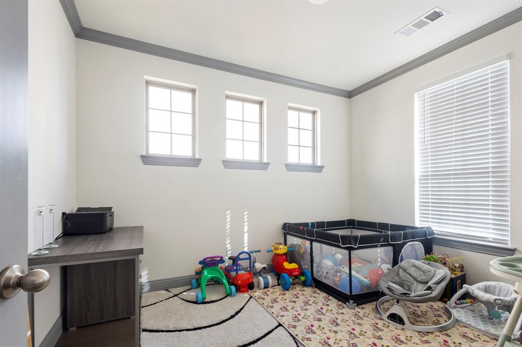 1811 Clouded Wren Drive