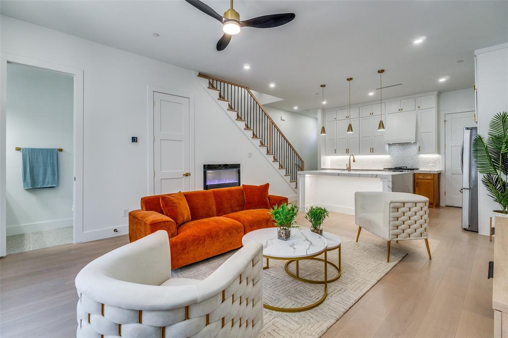 Dallas Land & Loan 03 - Residential