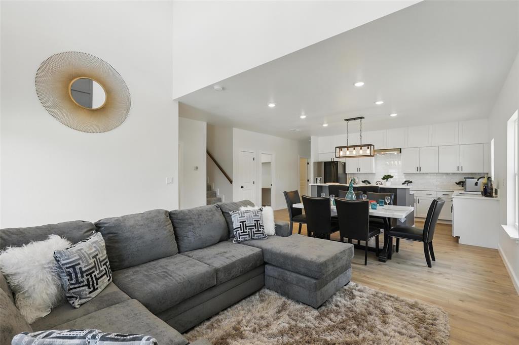 Canyon Creek III - Residential