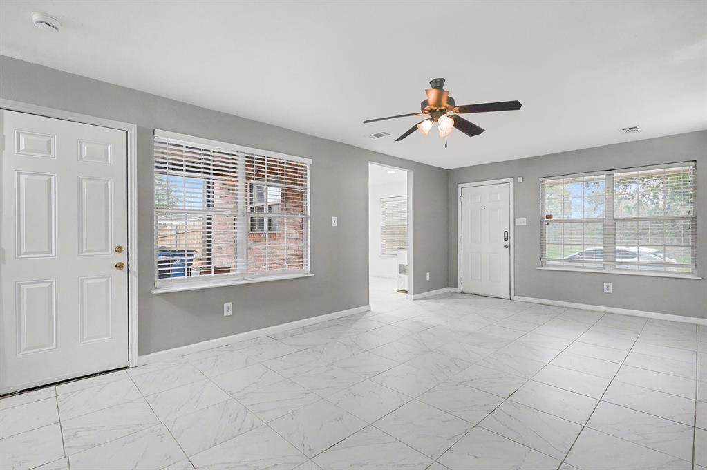 Hamburg Add - Residential Lease