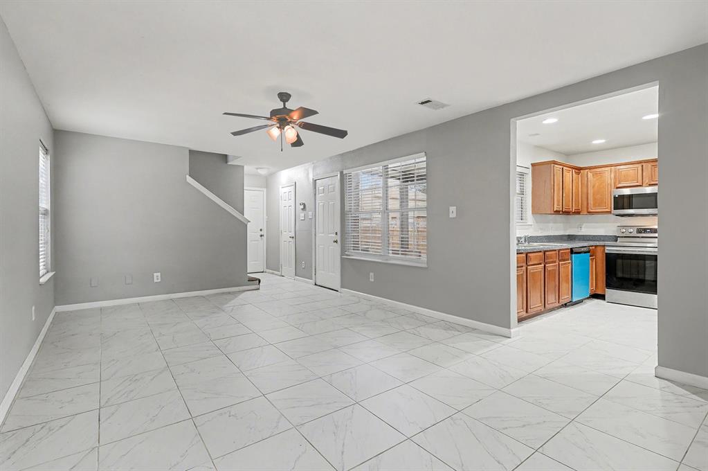 Hamburg Add - Residential Lease