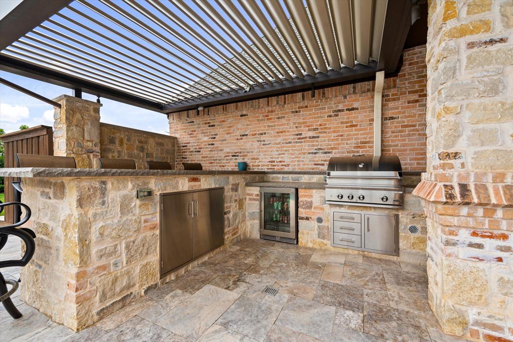 Castleton Manor - Residential