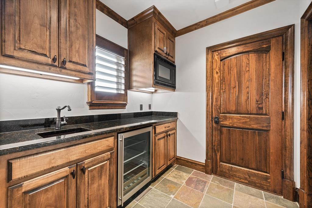 Castleton Manor - Residential