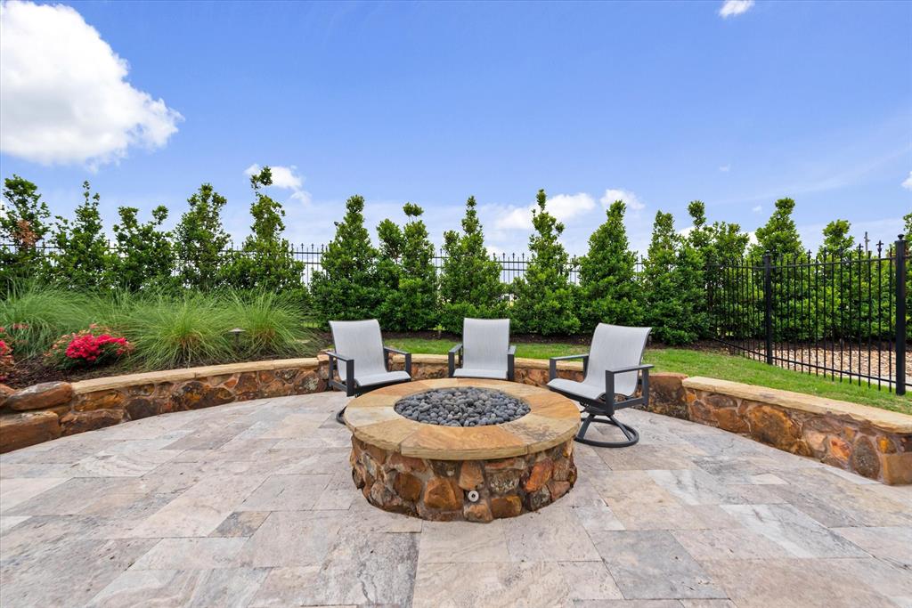 Castleton Manor - Residential