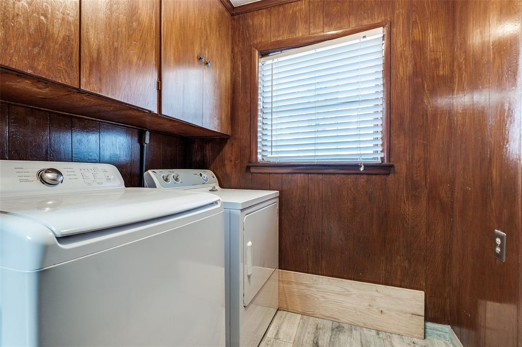 Smith L R - Residential