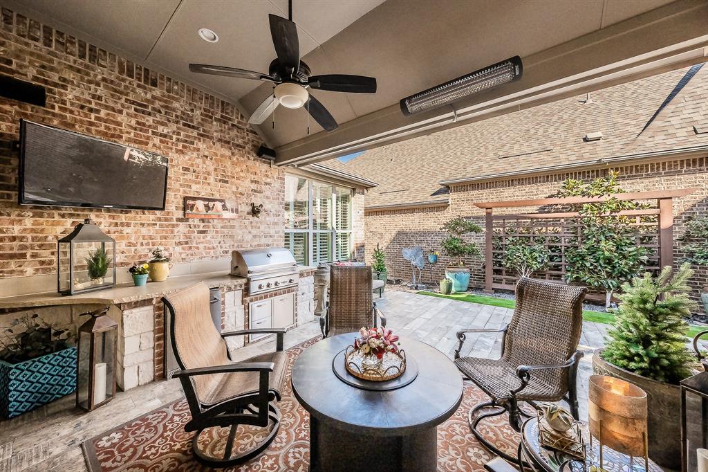 402 Palladian Boulevard