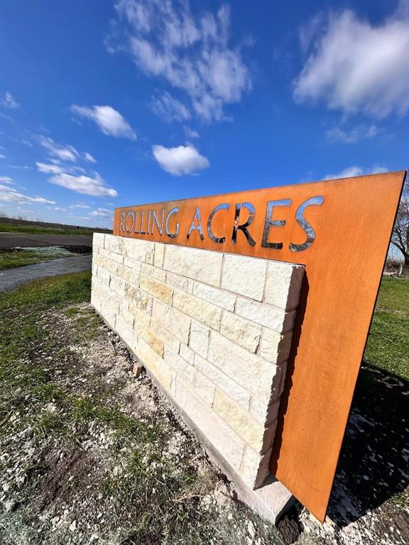 Rolling Acres - Land