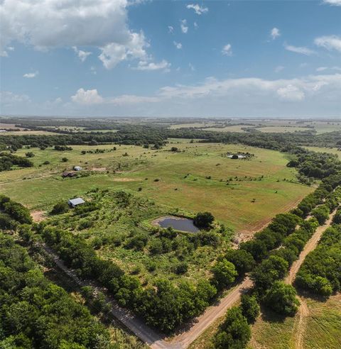 2949 CR 3835 Wolfe City TX 75496
