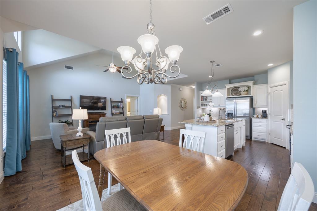 Country Lane Villas Ph 3 - Residential