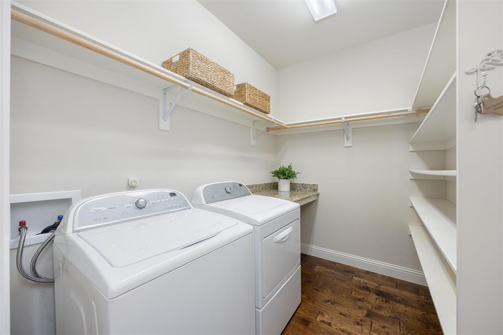 Country Lane Villas Ph 3 - Residential