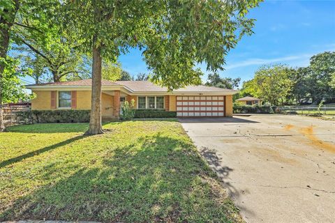 A home in Irving