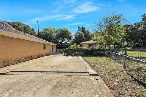 A home in Irving