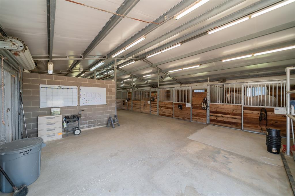 A0126A - N. BOX - Farm