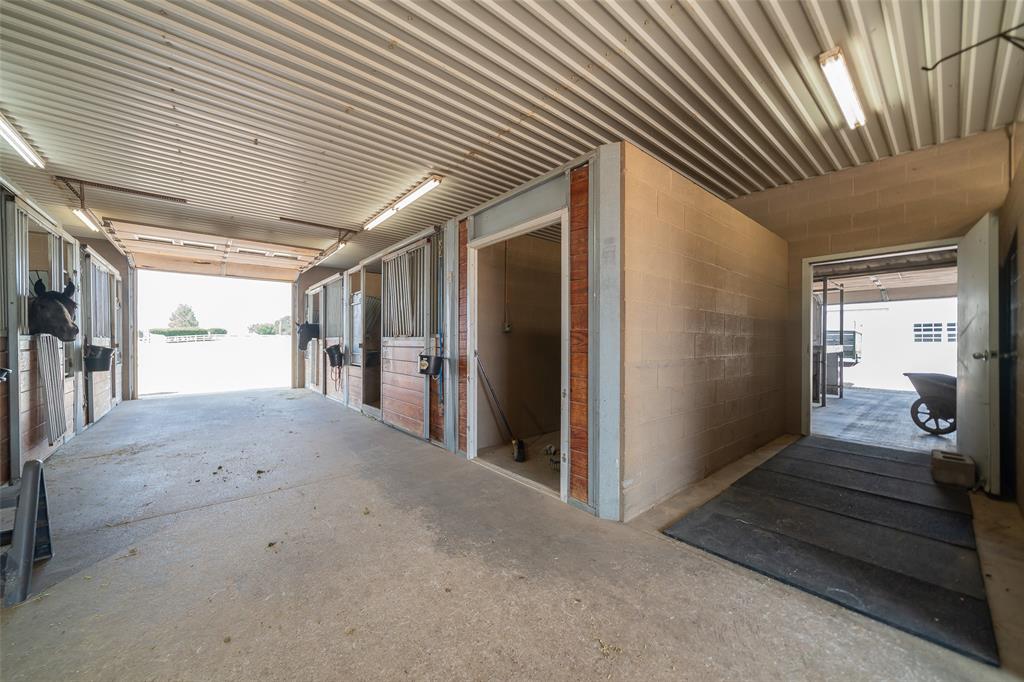 A0126A - N. BOX - Farm