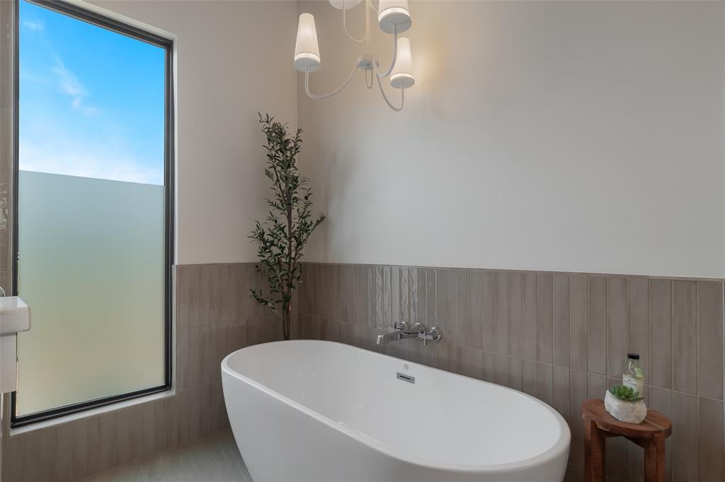 A0126A - N. BOX - Farm