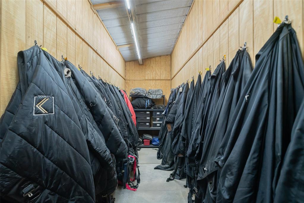 A0126A - N. BOX - Farm