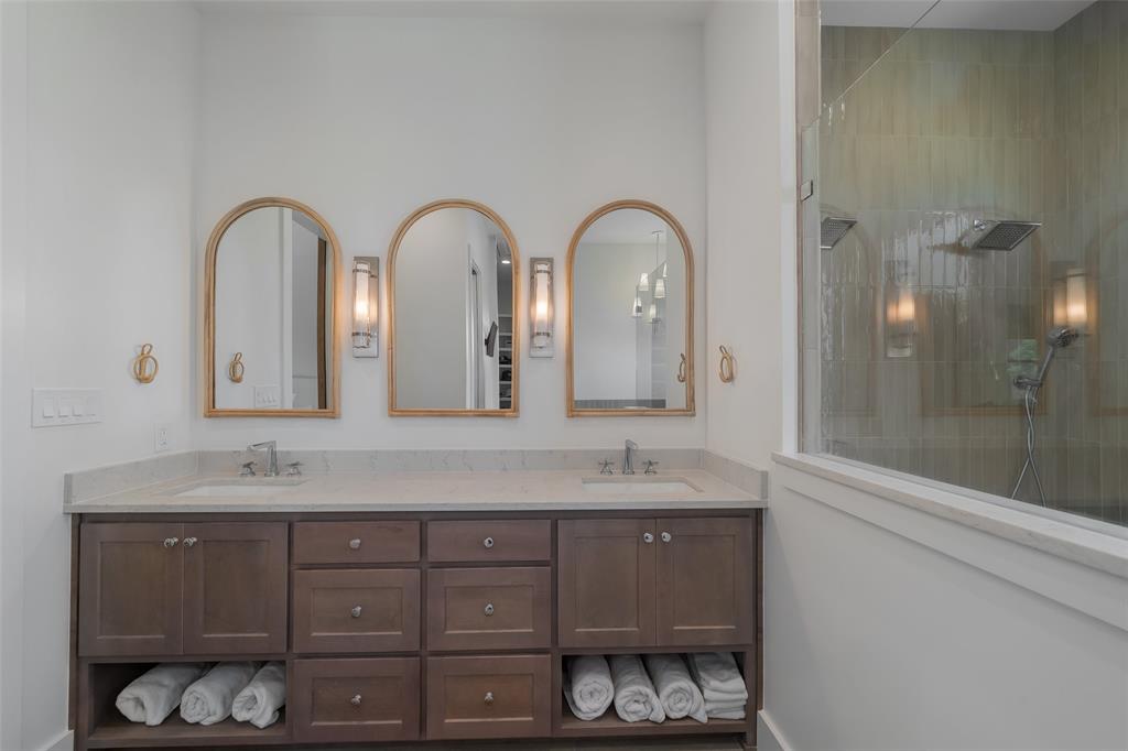 A0126A - N. BOX - Farm