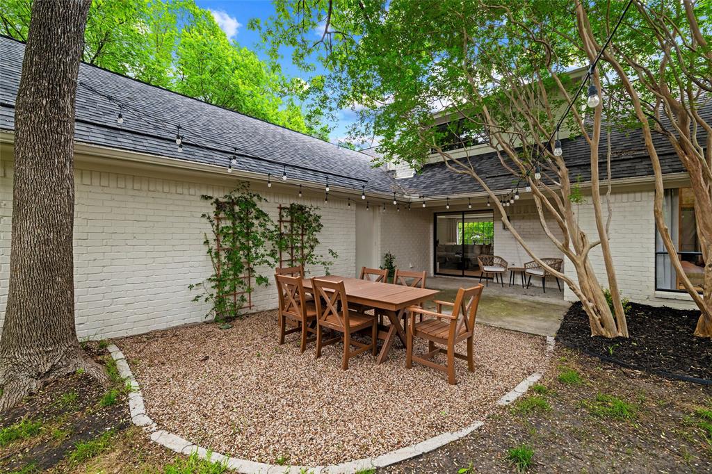 Ridglea Country Club Estate - Residential