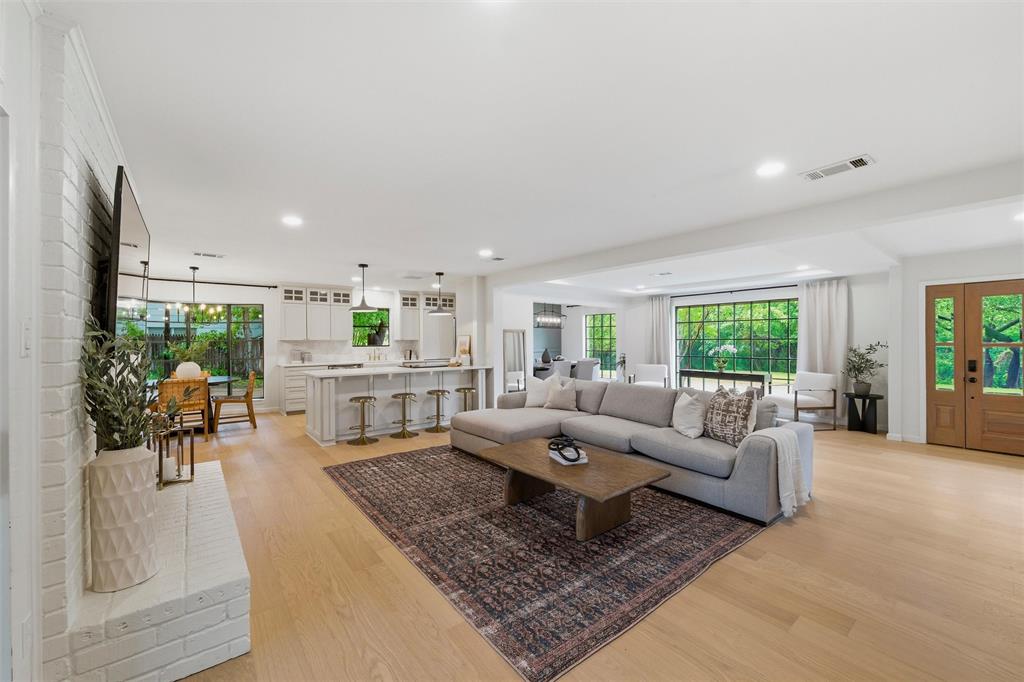 Ridglea Country Club Estate - Residential