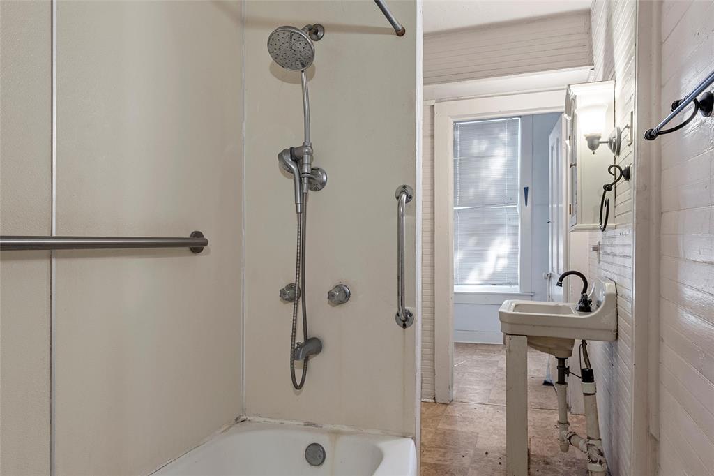 Farwell Heights - Residential