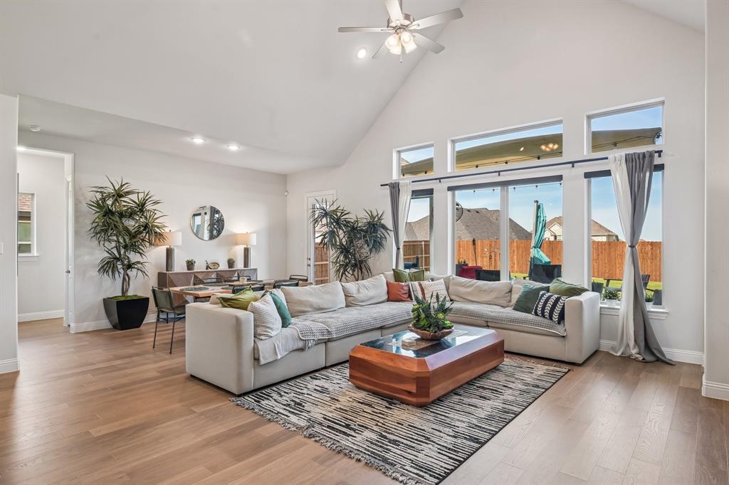 Ridge Crossing - Residential