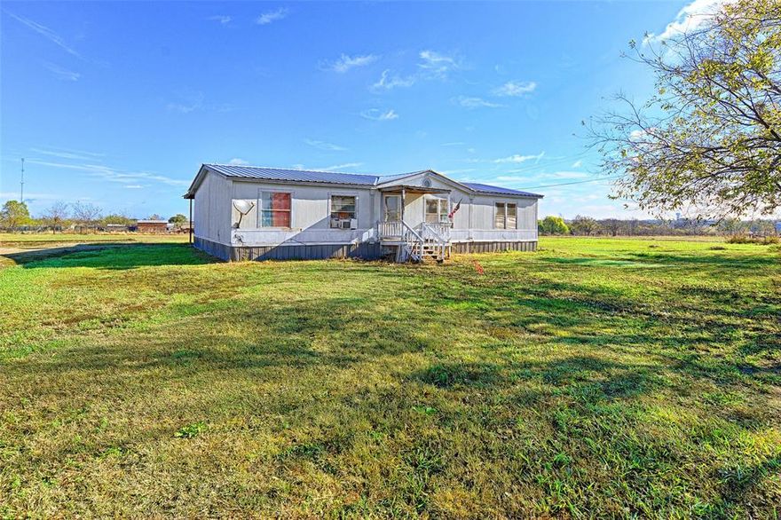 Exceptional Investment Opportunity in Terrell conveniently located minutes from dining, shopping and entertainment!  Unlock the potential of this 2000 manufactured home, perfectly positioned on a 1+ acre lot in Farm View Estates. Key features include spacious lot with room to grow and NO HOA. Whether you're a seasoned investor or ready to embark on a new project, this property provides the canvas for endless possibilities. Bonus, primary bathroom was recently beautifully updated.Renovate the existing home or start fresh to craft something truly special. Seize this opportunity to own land with boundless potential in a peaceful yet accessible location.