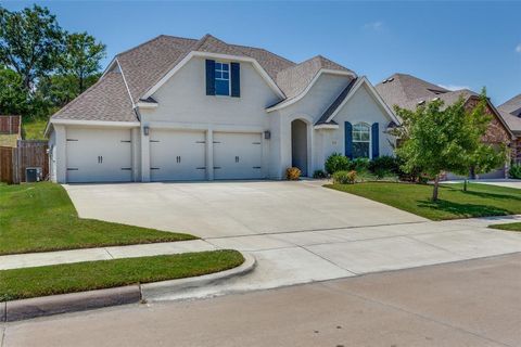 529 Inwood Street Benbrook TX 76126