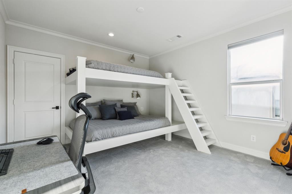 Bob-O-Links Downs - Residential