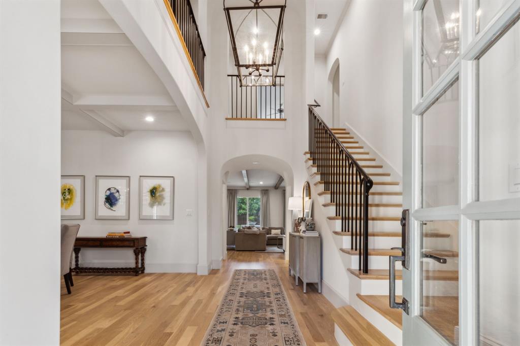 6622 Blue Valley Lane