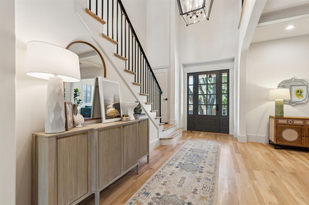 Bob-O-Links Downs - Residential