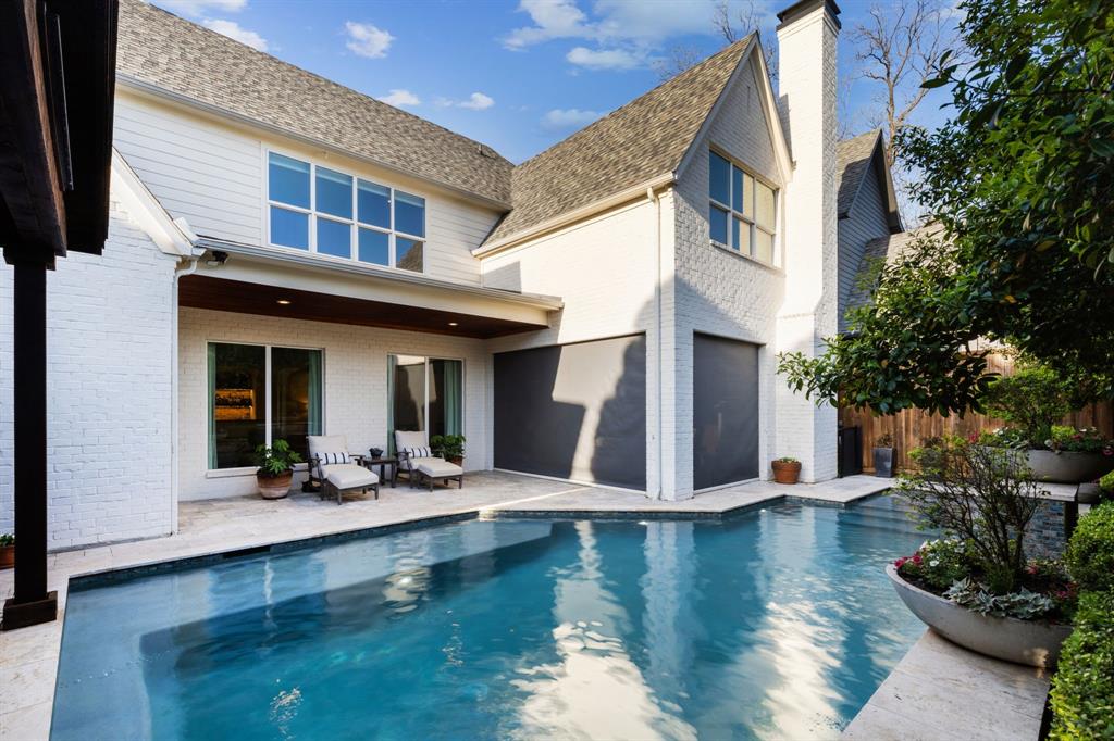 Bob-O-Links Downs - Residential