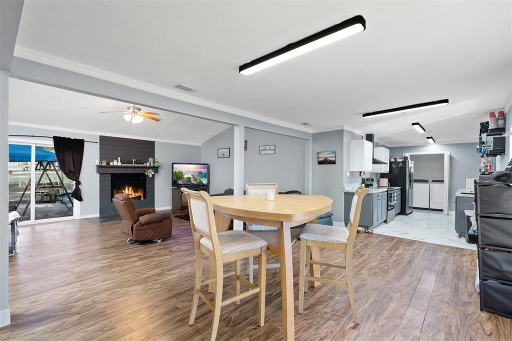 3167 Farm to Market 2048