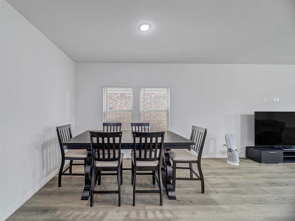 10528 Breezeway Drive