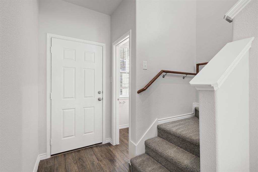 7904 Bald Cypress Road