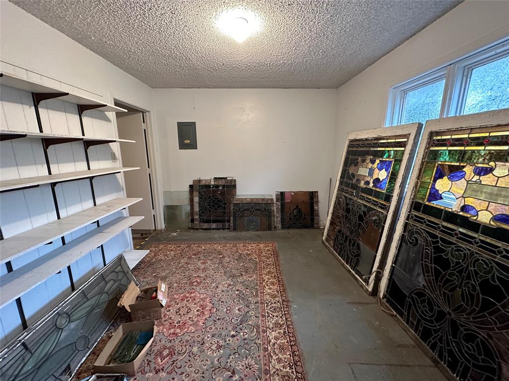 Woodhaven Cntry Club Estates - Residential