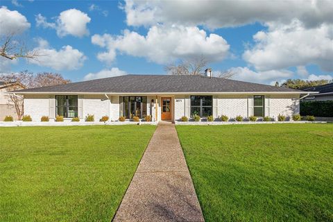 3871 Duchess Trail Dallas TX 75229