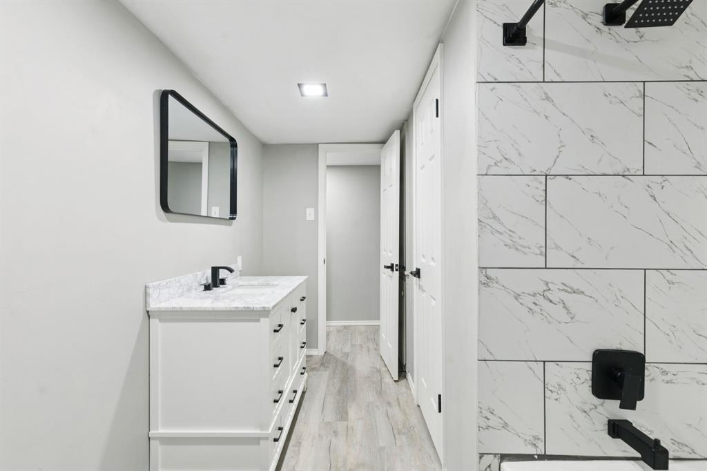 Bruton Terrace - Residential