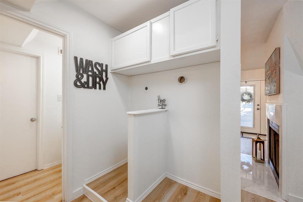 Arlington Oaks Condo - Residential