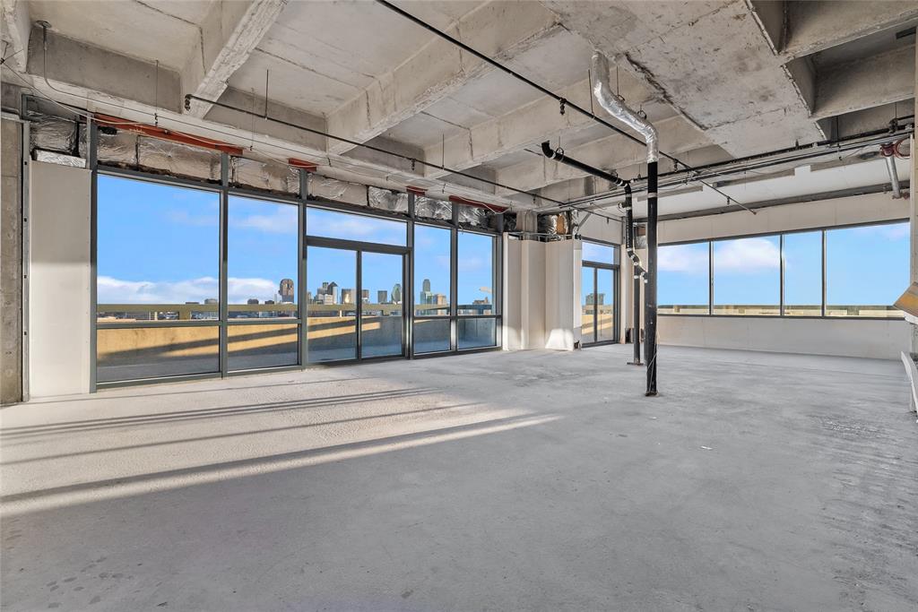 Centrum Condo - Residential