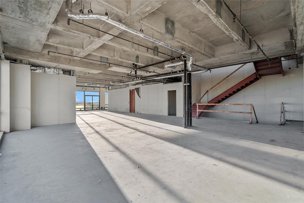 Centrum Condo - Residential