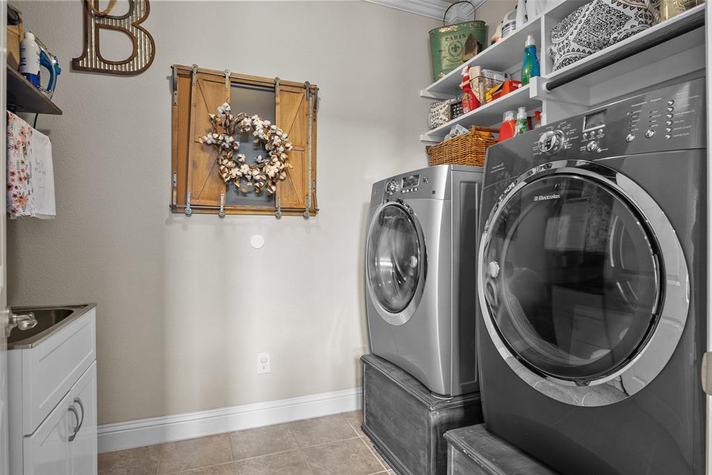 Canyon Falls Village W1 - Residential