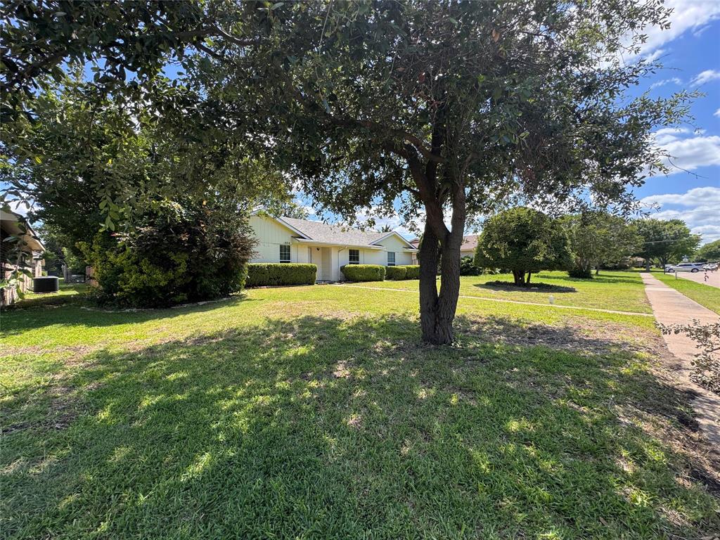 1804 Serenade Lane