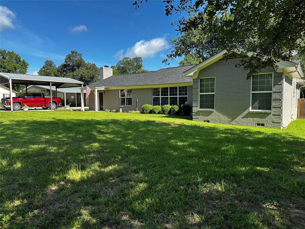 106 Leland Drive