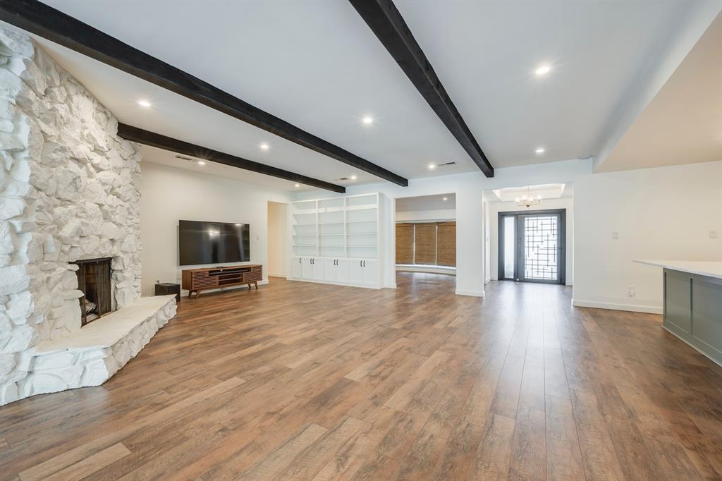 501 N Havenwood Lane