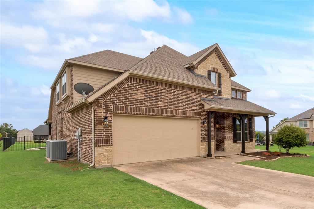 205 Meadow Crossing Drive