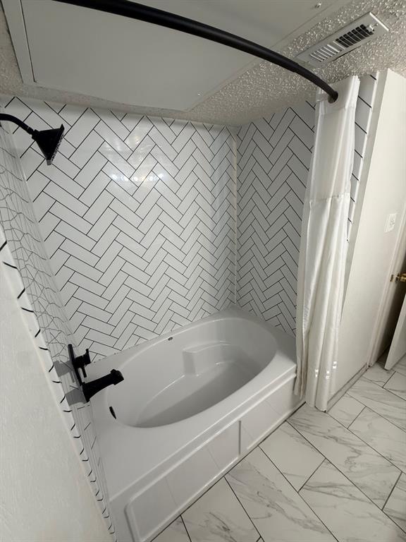 Preston Oaks Crossing Condos 01 & 02 - Residential