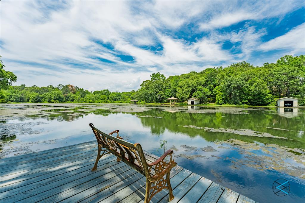 Echo Lake - Residential