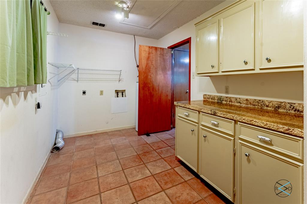 Echo Lake - Residential